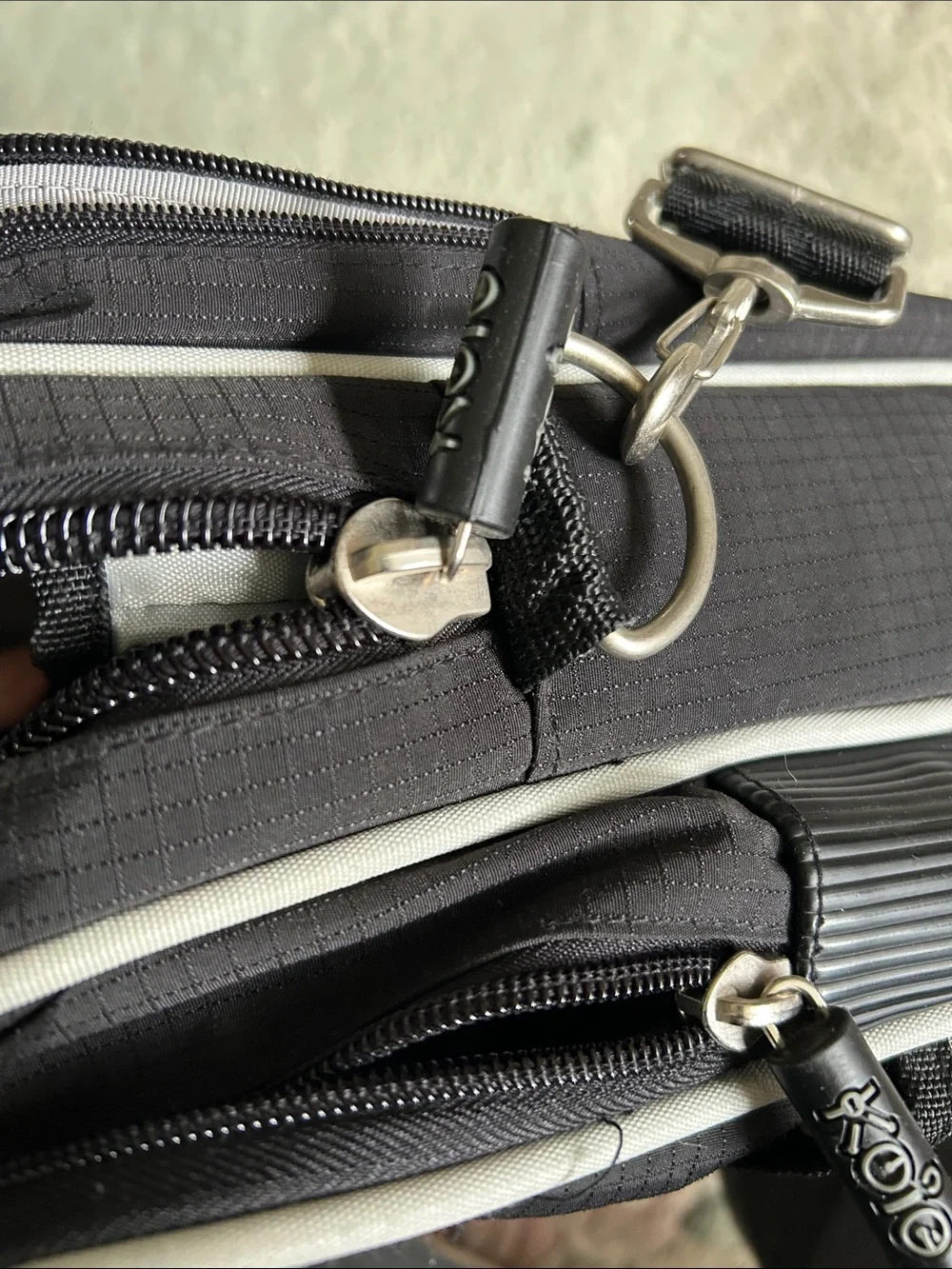 KORIN Black and Silver Men's Bag -